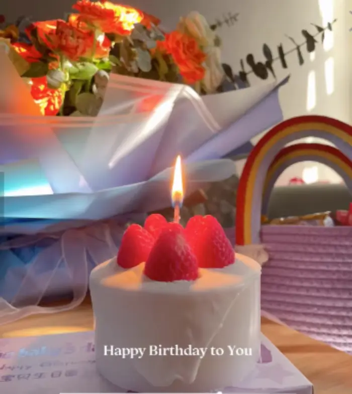 Bougie parfumée Harvey Cake faite à la main, décoration de luxe, décor d'anniversaire, cadeau d'invité de mariage, romantique à offrir pour occassions spéciales