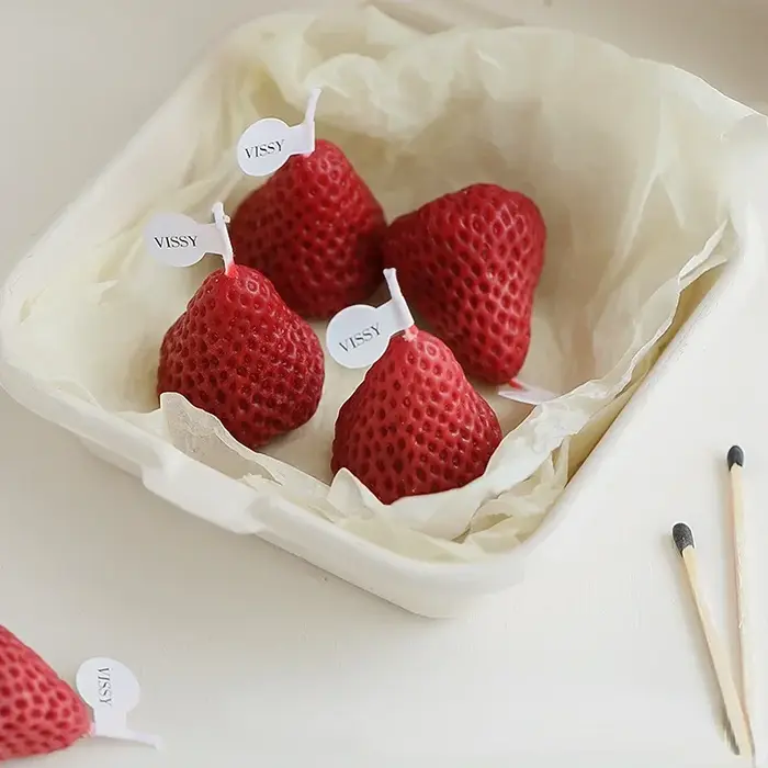 Bougies d'aromathérapie Harvey 3D en forme de fraise, design unique, parfum naturel, idéales pour la décoration intérieure et les fêtes