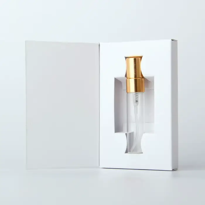 Boîtes en papier brodées personnalisées avec atomiseur, bouteille de parfum en verre, emballage de p