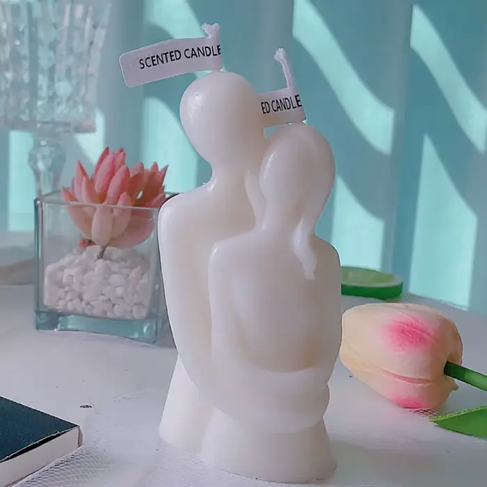Bougie artistique en forme de couple qui s'embrasse, bougie aromatique créative en forme humaine pou