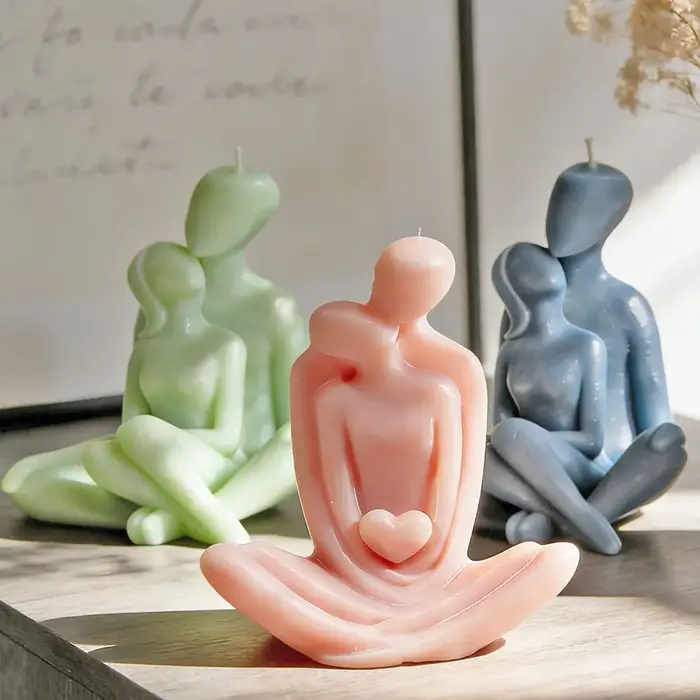 Moules en silicone pour bougies en forme de couples s'embrassant