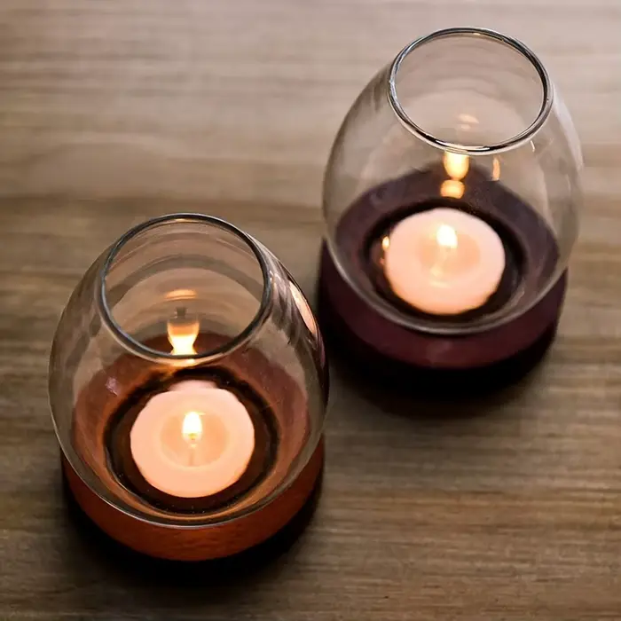 Bougeoir en verre transparent de style européen (base en bois) | Éclairage d'ambiance chaleureux pour la décoration de