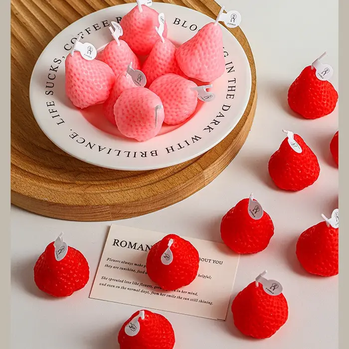 Cire de soja, bougies d'aromathérapie aux fraises