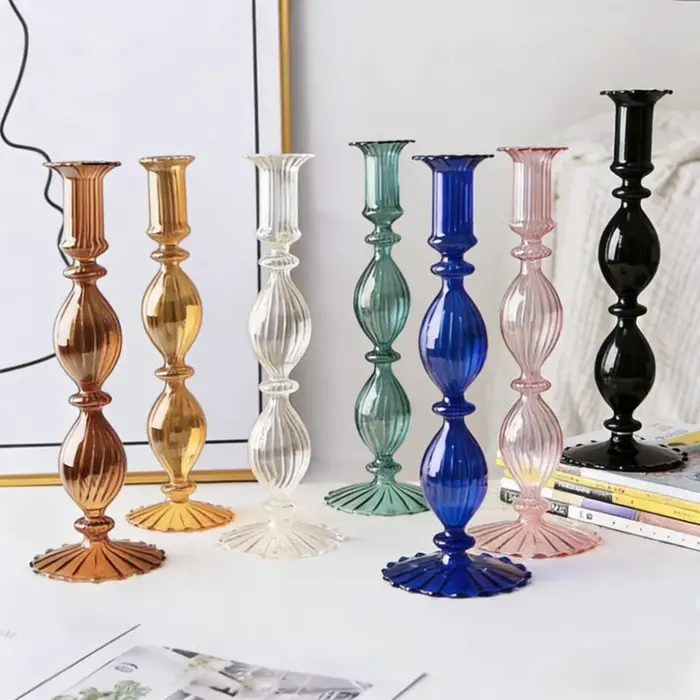 Porte-bougie en verre moderne