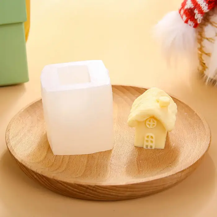 Moule en silicone pour bougies en forme de petite maison château 3D