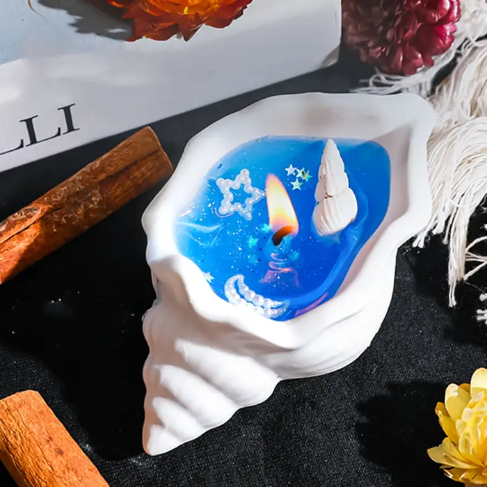 Bougie parfumée transparente en jelly wax sans fumée pour ambiance lumineuse et détente à offrir pour occasions spéciales