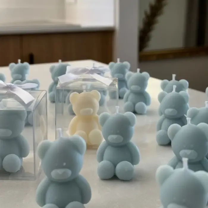 Moule à ours en silicone parfumé ci-après