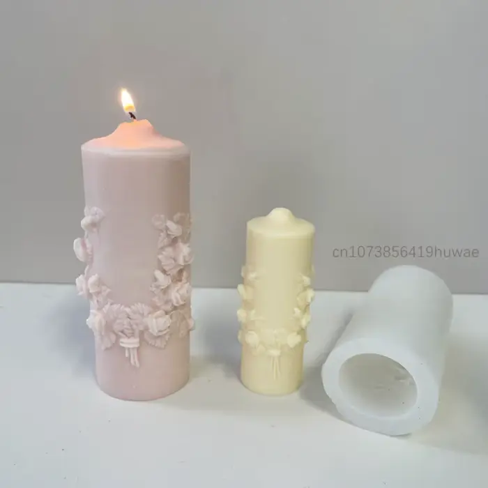 Moule en silicone pour bougie parfumée en forme de bouquet de roses