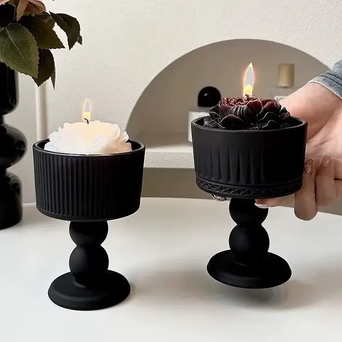 Décor de bougeoir givré noir-style vintage