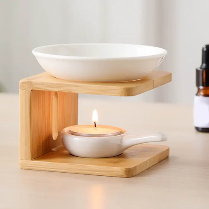 Brûleur d'arômes en céramique et bambou pour huiles essentielles et bougies fondantes, pièce maîtresse décorative pour salon et bureau, ambiance relaxante et parfum apaisant