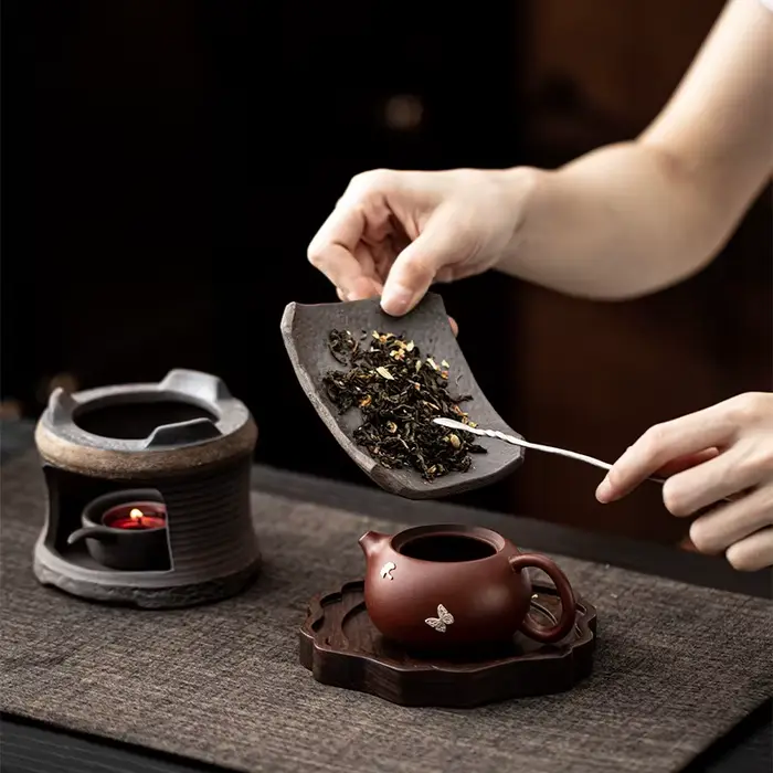 Diffuseur d'arômes en céramique artisanale japonaise pour salon, base d'encens, chauffe-cire mural et brûleur d'encens pour sauge et cèdre