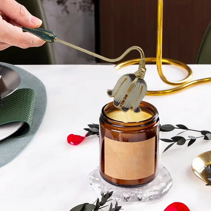 Extincteur de bougies élégant